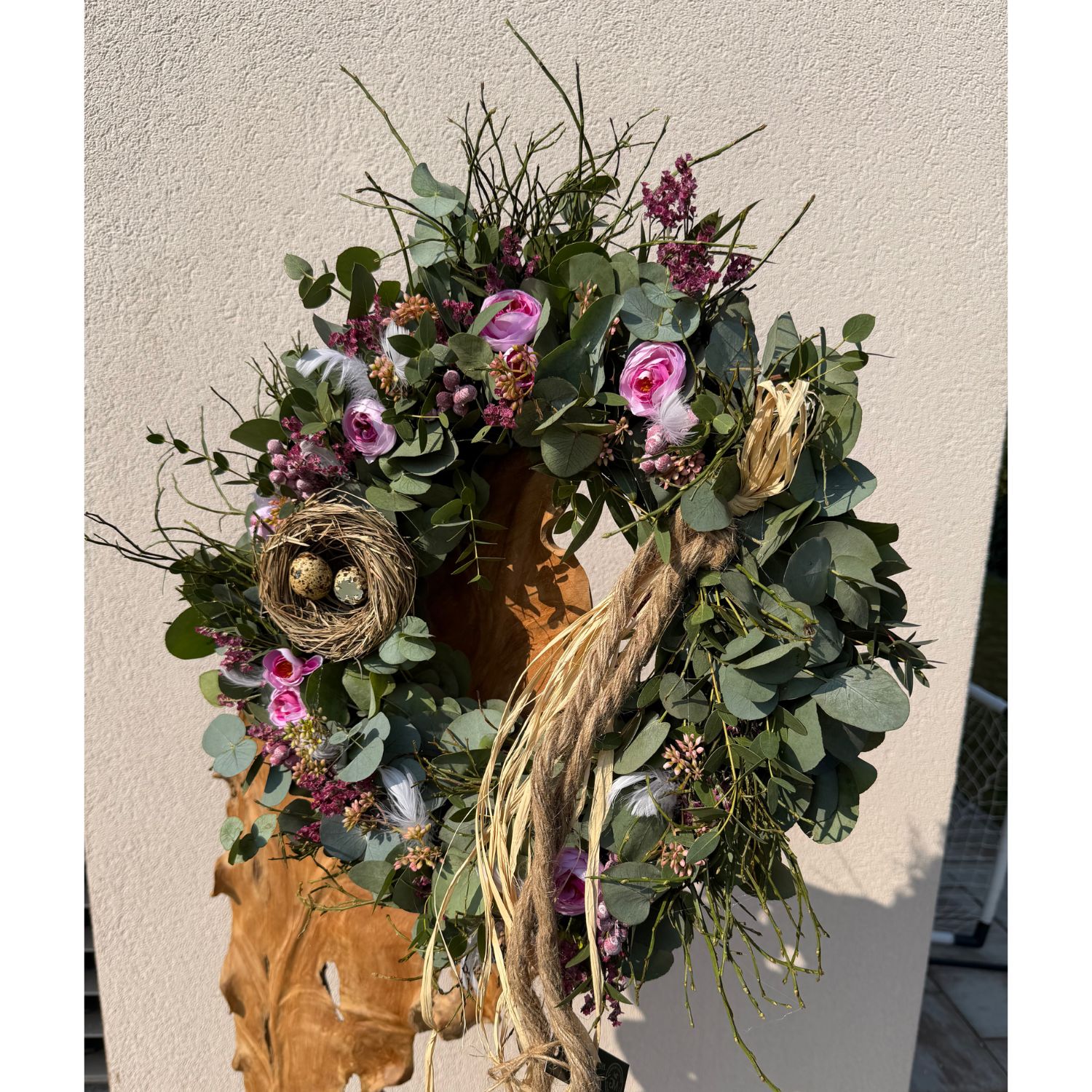 Jarní Eucalyptový věnec Violet Bloom 30/40cm